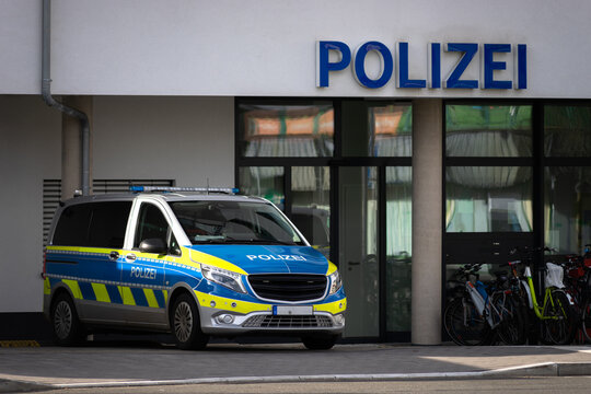 Patrol car in front of a German police station