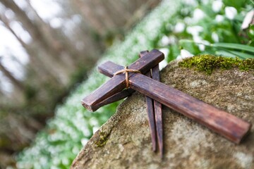 Passion Of Jesus, Christina Wooden cross with metal nail