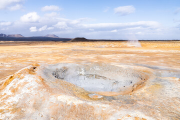 Hverir fumarole 2
