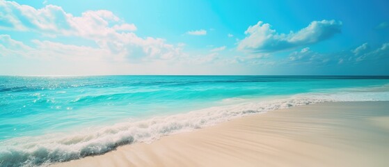 Fototapeta na wymiar Pristine Turquoise Waters on Sandy Tropical Beach