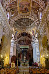 Fototapeta na wymiar The richly decorated nave of the Cathedral of the Assumption - Victoria, Malta