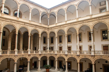 The courtyard of Normans palace at Palermo - 734951473