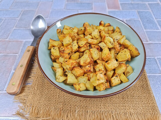 pommes de terre rissolées, en gros plan