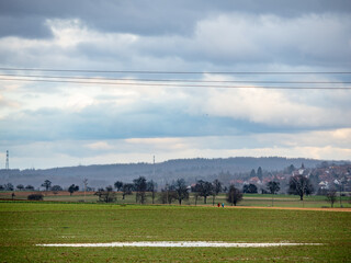 Feuchter Ackerboden nach lang anhaltenden Regenfällen