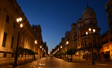 Fototapeta na wymiar lights in the night in the heart of beautiful Seville the capital of Andalusia