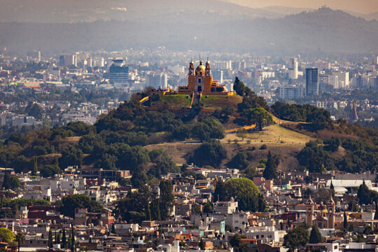 iglesia en cerro