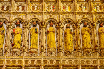 Fototapeta na wymiar Indoor Medieval Architecture Toledo Cathedral, Spain. Official name: The Primatial Cathedral of Saint Mary of Toledo 