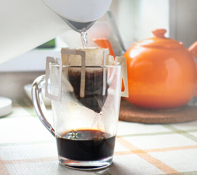 Drip Coffee Bag in a Cup, pour-over technique