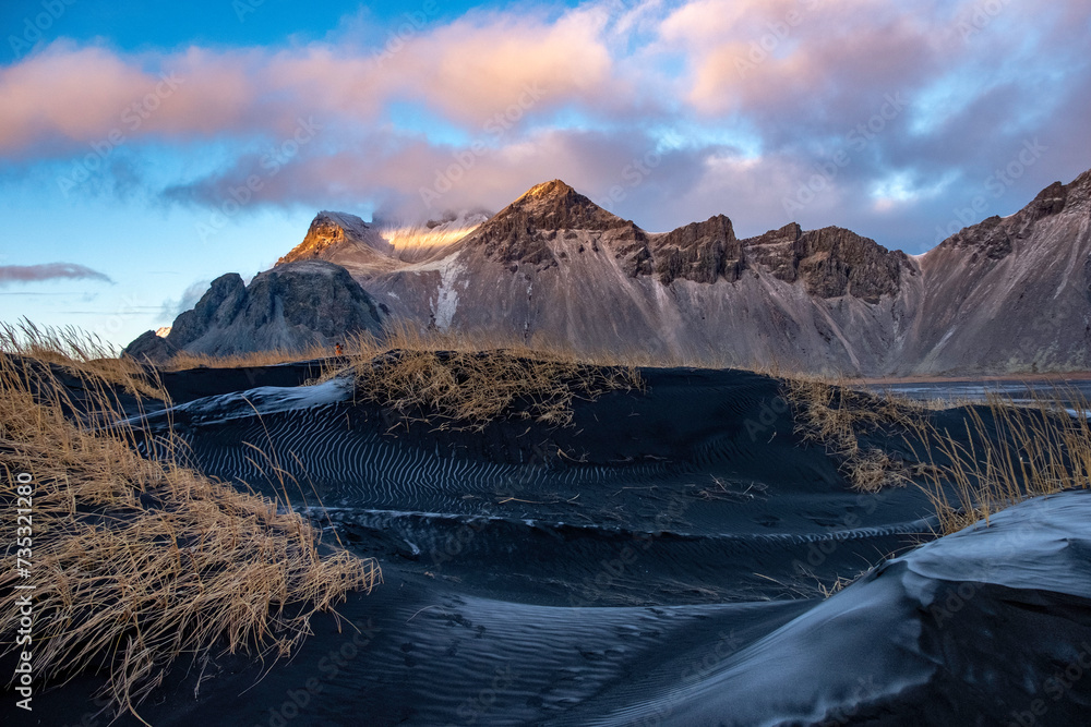 Wall mural mount vestrahorn at stokksnes, iceland