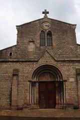 Fototapeta na wymiar Old church in Tournus, Sainte Madeleine 