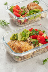 Chicken breast, quinoa and vegetables in lunch box
