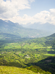 View from a moutain pass in the Southern Alps