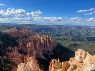 Hoodoos at Bryce Canyon overlook