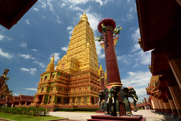 Wat Maha That Wachiramongkol, or Wat Bang Thong. Ao Luek district. Krabi province. Thailand