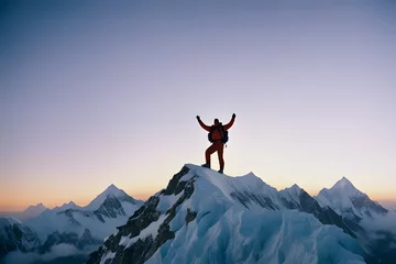 Photo sur Plexiglas Everest a person on top of the mountain, a man standing on top of Mount Everest during, Generative AI 
