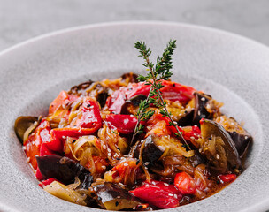A plate of grilled vegetables on plate