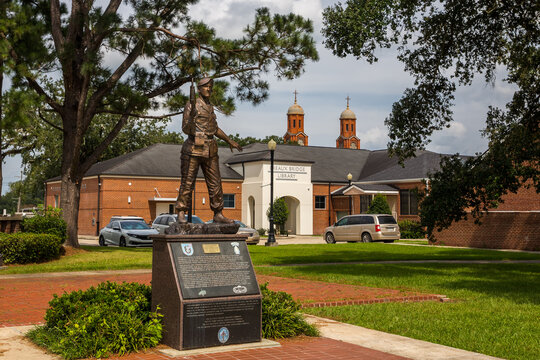 Statue near  public library building, installed in honor of the Green Berets, highly skilled and motivated veterans, became part of the U.S. Army. Breaux Bridge, Louisiana