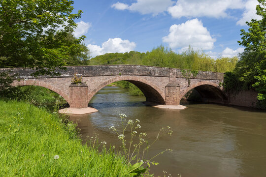 The road bridge over the River Monnow at Skenfrith built in 1824. Monmouthshire, Wales, UK