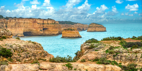 Praia da Marinha, one of Portugal's most stunning beaches.Caramujeira, Lagoa, Algarve, Portugal.
