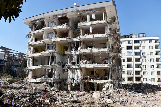 Destroyed buildings after the earthquake in Turkey. Earthquake scenes from Kahramanmaraş and Hatay. 7.8 and 7.4 eartquake. 6 FEBRUARY 2023