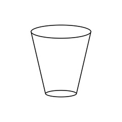 シンプルな空のコップ