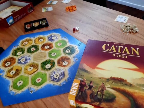 Catan - Jogo de Tabuleiro - Board Game