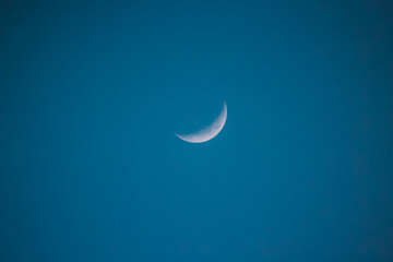 Obraz na płótnie Canvas moon and blue sky