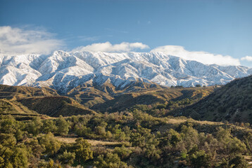 Fototapeta na wymiar The San Bernardino Mountains