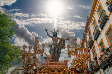 paso de misterio de la hermandad de la resurrección, semana santa de Sevilla - obrazy, fototapety, plakaty