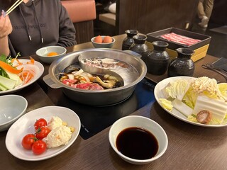しゃぶしゃぶ　仕切り鍋