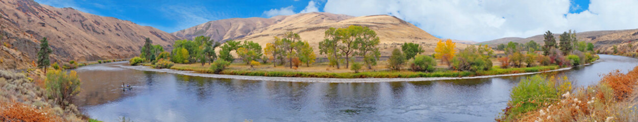 Yakima River Panoramic Scenic - The gentle Yakima River winds through rolling desert hills and...