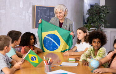 Kids learning together about brazil in geography class