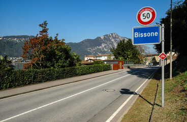 Ortsschild von Bissone im Tessin in der Schweiz