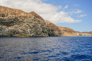 Fototapeta na wymiar the view of the beautiful Tenerife coast from the sea
