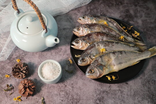 Boli Gulbi. 보리굴비. Korean traditional food.