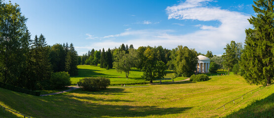 Panoramic view of the gazebo in Pavlovsky Park