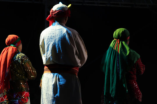Semah, the group dances by turning around itself, is an Anatolian folklore dance.