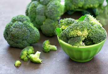 organic broccoli for healthy eating on the table