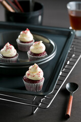 cupcakes with cream