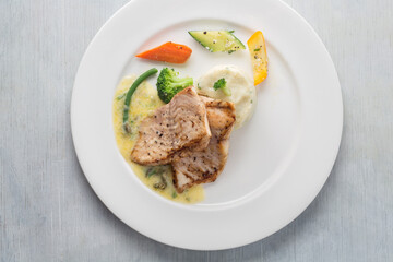 grilled steak with vegetables