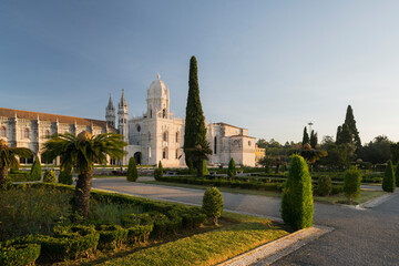 Fototapeta na wymiar Hieronymuskloster, Praça do Império, Lissabon, Portugal