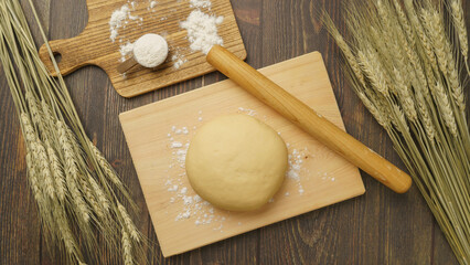 パンやお菓子の生地作り イメージ｜小麦粉の生地と麦穂