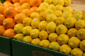 lemons in a market