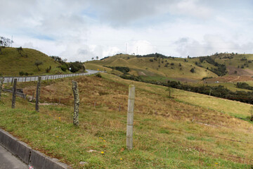 Fototapeta na wymiar view of the road in the mountains