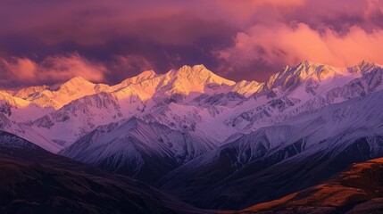 Obraz premium Golden hour brilliance on snow-capped mountains, a breathtaking panorama