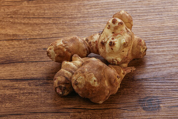 Raw dietary Jerusalem artishoke - topinambur