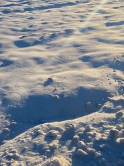Schnee bei  Sonnenuntergang