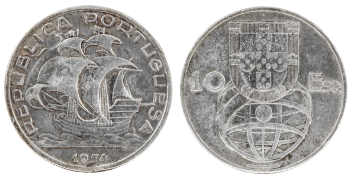 Portuguese silver coin of 10 Escudos from 1954 on a transparent background.