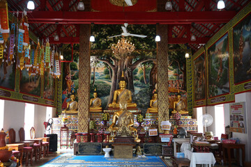 Wat Sai Mun Burma indoor: Buddhist temple in Chiang Mai, Thailand. Religious traditional national Thai architecture. Beautiful landmark, architectural monument, sight, sightseeing. Interior - obrazy, fototapety, plakaty