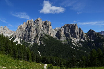 Obraz premium Summer view of Larsec mountain and Ciampedie, Val di Fassa in the Dolomiti, Dolomites, Trentino Alto Adige, Sudtirol, South Tyrol, Italy.